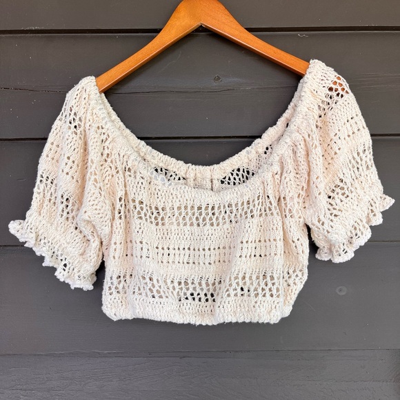 LYKKE WULLF CROCHET TOP - Picture 2 of 4